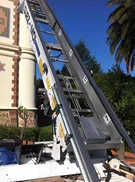 Louez un monte-meuble avec technicien pour vos déménagements ou travaux difficiles à Toulon et dans le Var